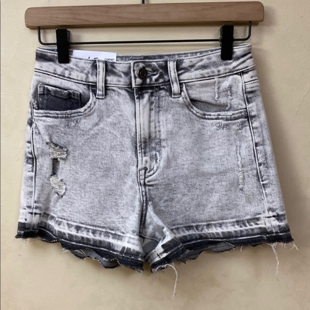 New! Verve Cortney Stretch Mom Shorts